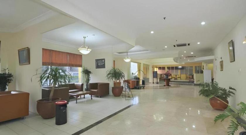Nalendra Hotel Bandung Exterior photo